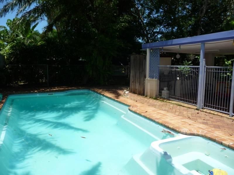 Trinity Beach QLD 4879