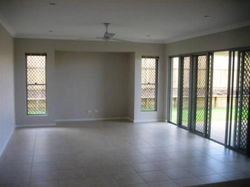 Trinity Beach QLD 4879