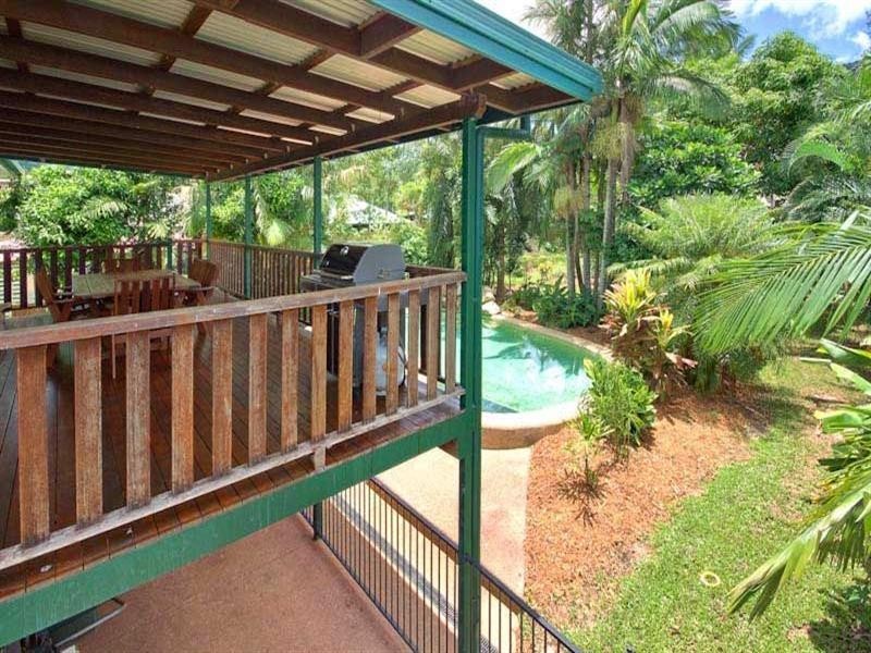 206 Woodward Street, Whitfield QLD 4870