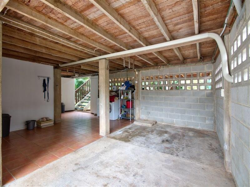 206 Woodward Street, Whitfield QLD 4870