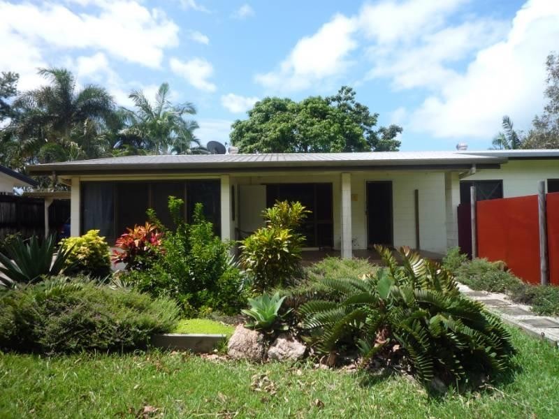 Trinity Beach QLD 4879