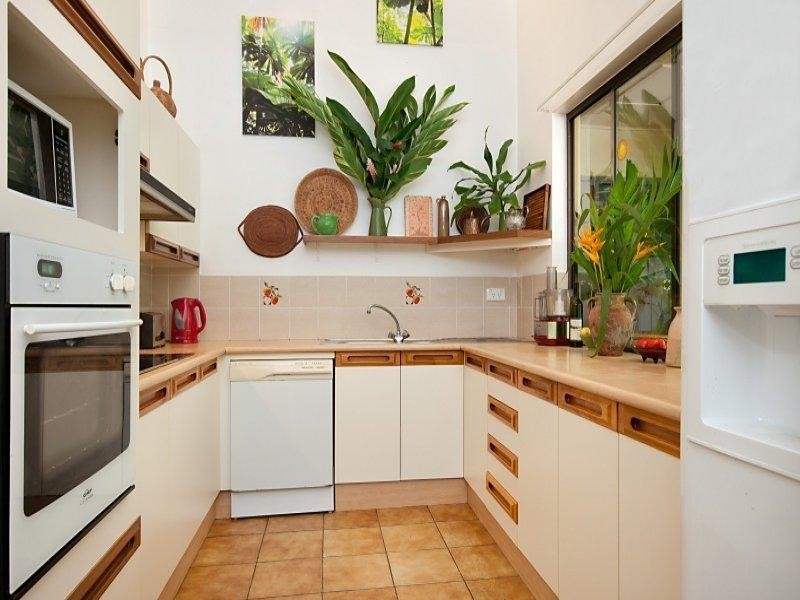 Clifton Beach QLD 4879