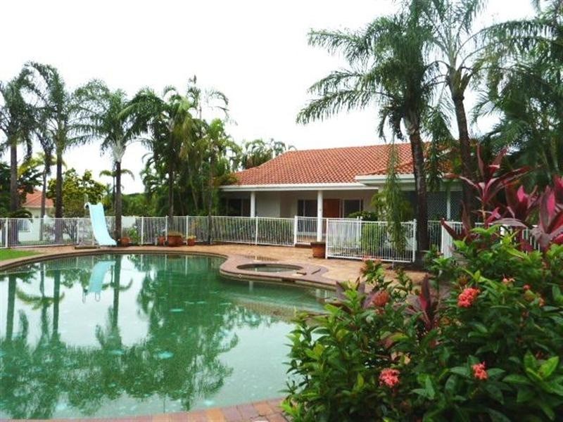 Kewarra Beach QLD 4879