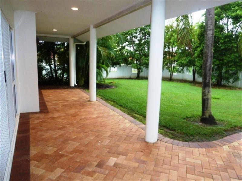 Kewarra Beach QLD 4879