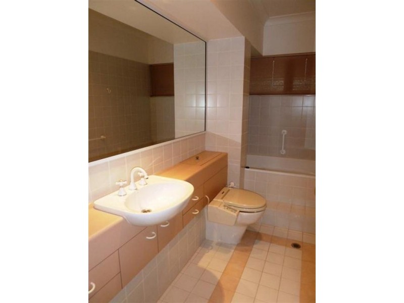 Kewarra Beach QLD 4879