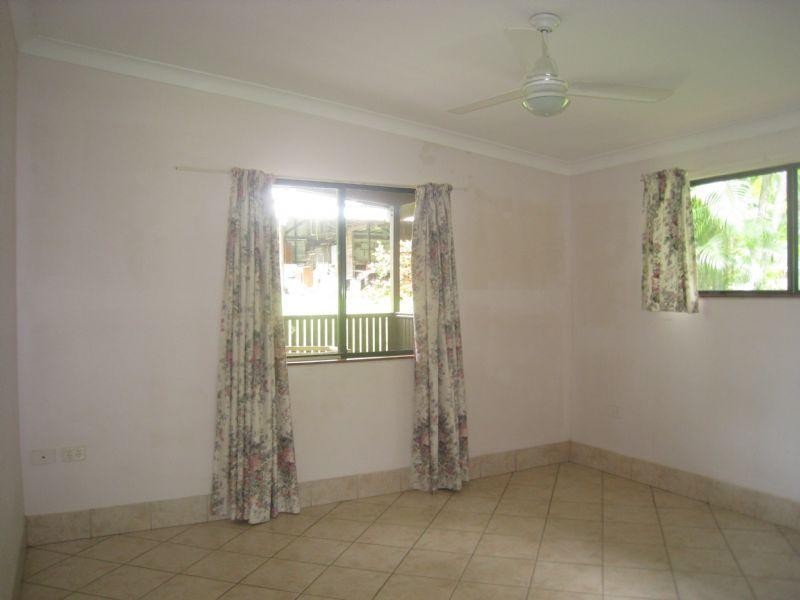 Trinity Beach QLD 4879