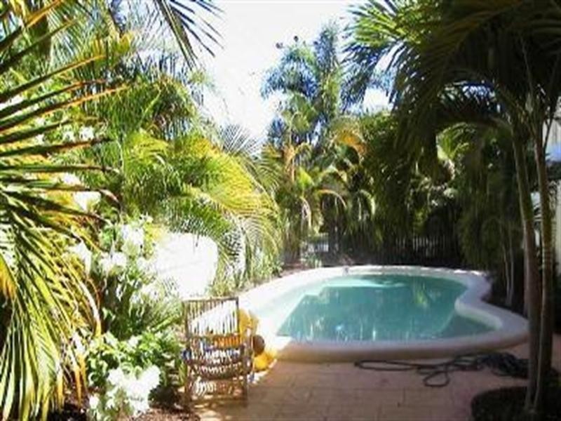 Yorkeys Knob QLD 4878