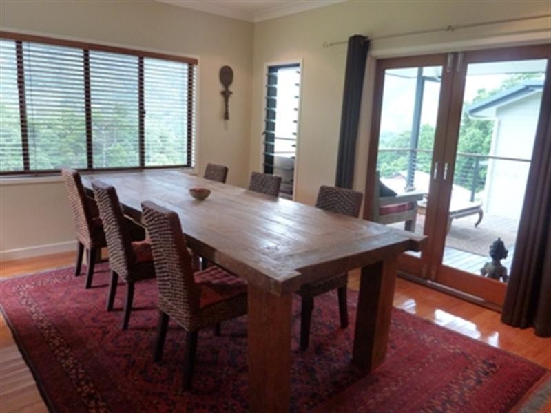 33 Lum Jim Street, Redlynch QLD 4870