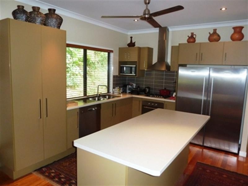 33 Lum Jim Street, Redlynch QLD 4870