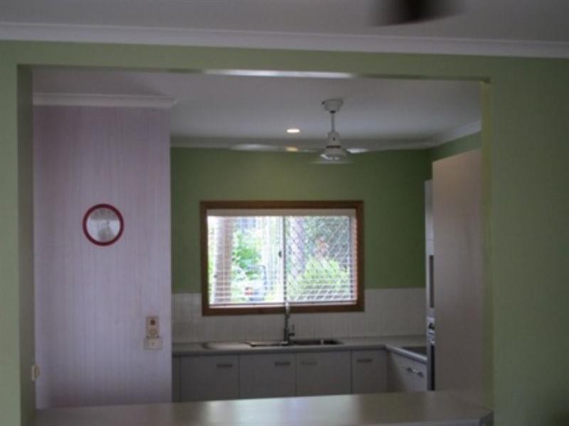 1/77-79 Moore Street, Trinity Beach QLD 4879