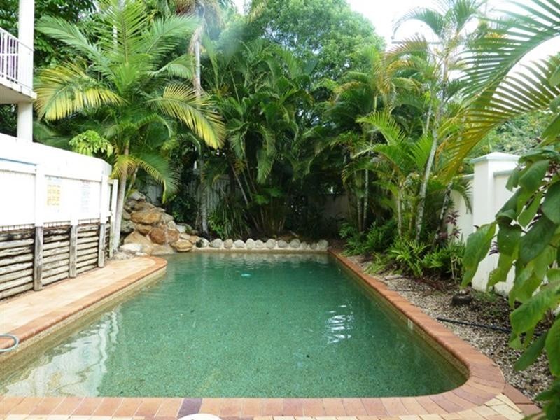 5/98 Moore Street, Trinity Beach QLD 4879