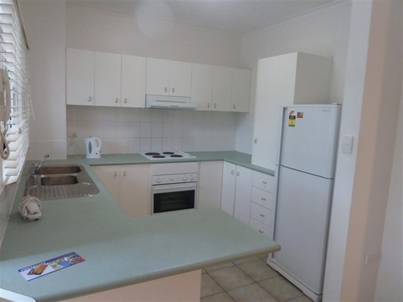 5/98 Moore Street, Trinity Beach QLD 4879