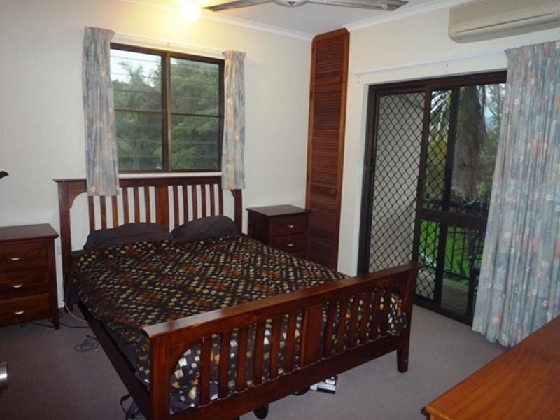 10/49 Digger Street, Cairns North QLD 4870