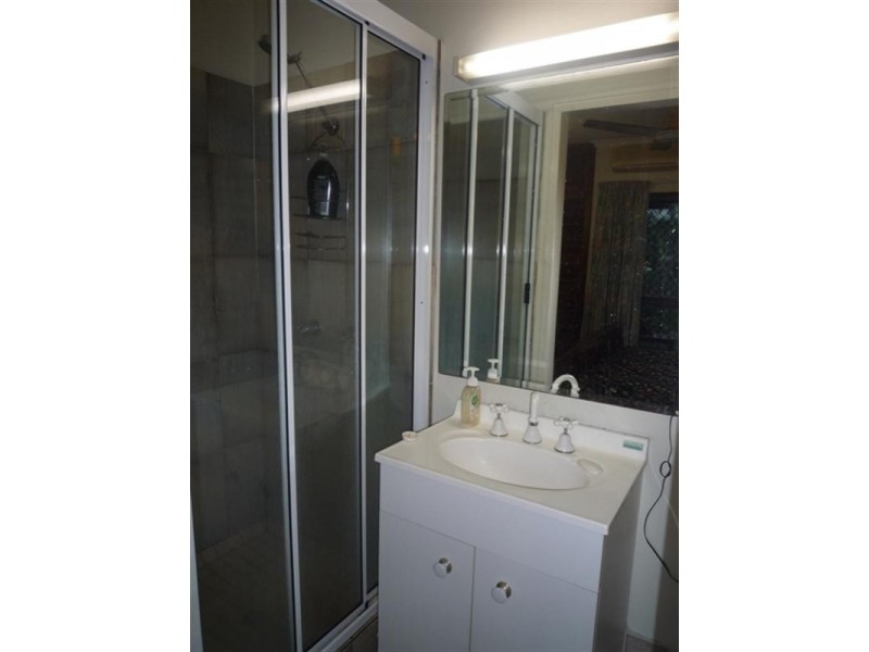 10/49 Digger Street, Cairns North QLD 4870