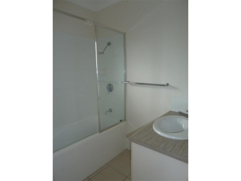 2 Helix Close, Clifton Beach QLD 4879