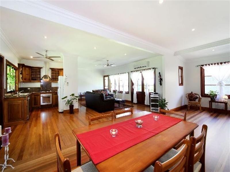 7 Mornington Street, Kewarra Beach QLD 4879