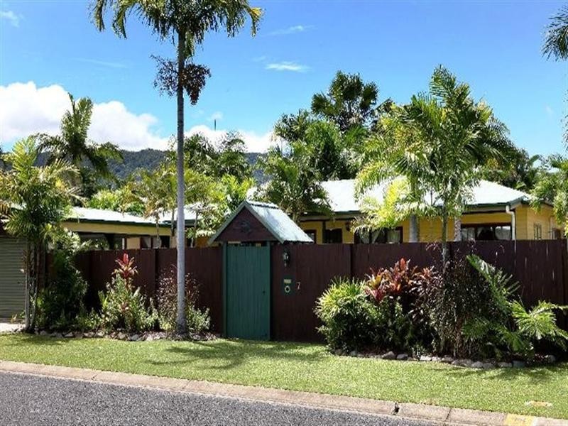 7 Mornington Street, Kewarra Beach QLD 4879