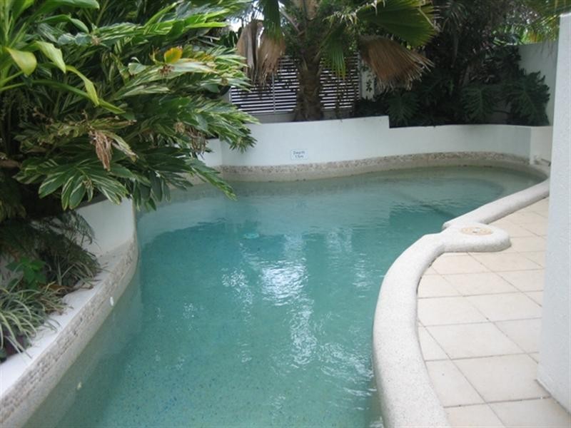 7/75 Moore Street, Trinity Beach QLD 4879