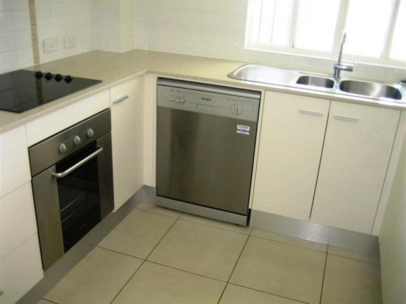 7/75 Moore Street, Trinity Beach QLD 4879