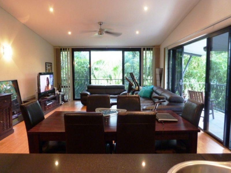 8/22 Oyster Court, Trinity Beach QLD 4879