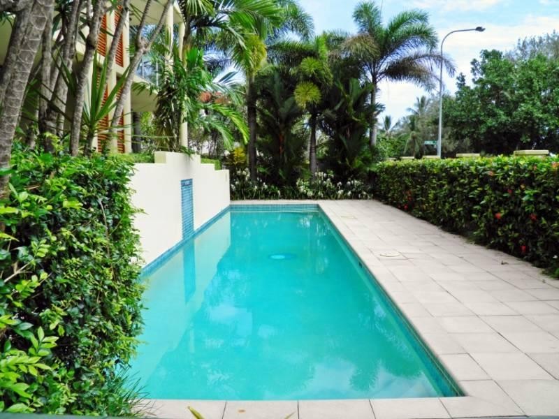 Yorkeys Knob QLD 4878