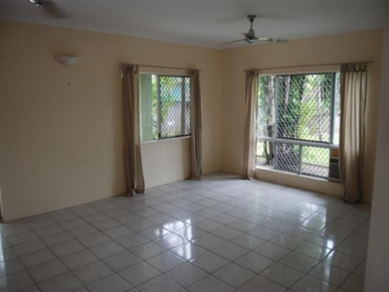 5 Noosa Close, Kewarra Beach QLD 4879