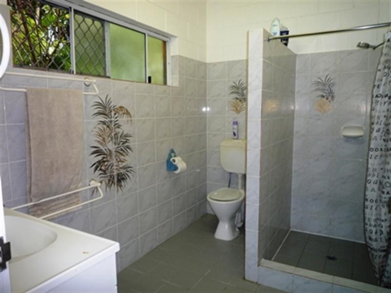 5 Noosa Close, Kewarra Beach QLD 4879