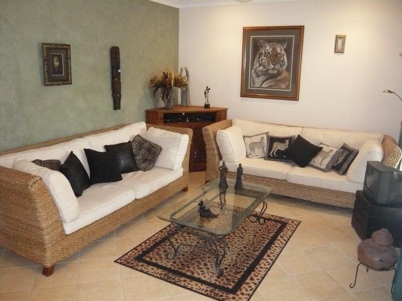 6 Tribulation Close, Kewarra Beach QLD 4879