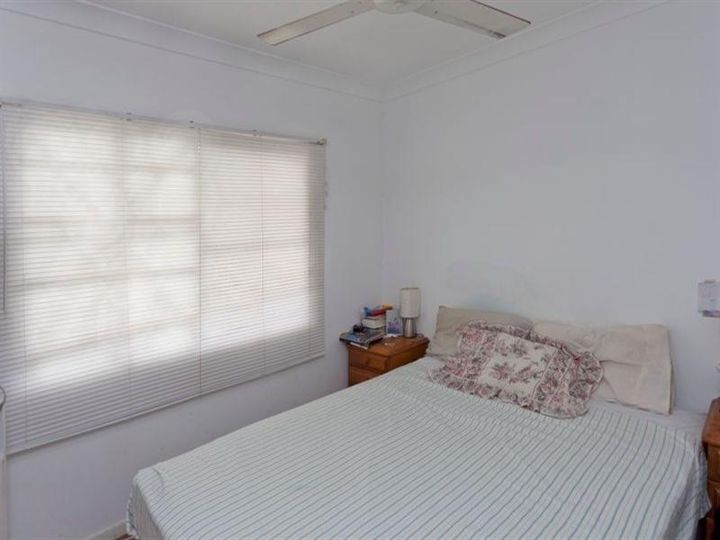 23 Baines Street, Clifton Beach QLD 4879