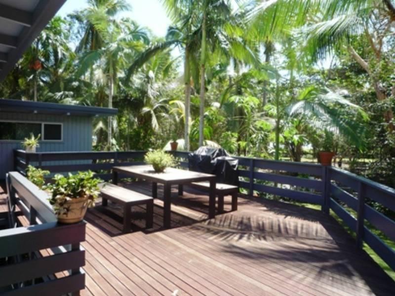 21a Sims Esplanade, Yorkeys Knob QLD 4878