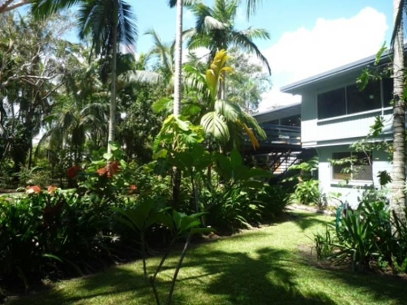 21a Sims Esplanade, Yorkeys Knob QLD 4878