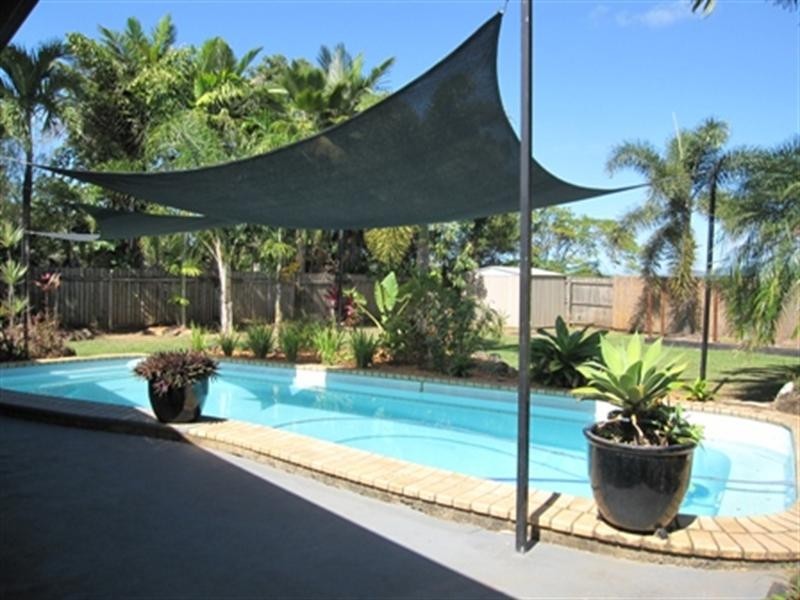 39 Manus Street, Trinity Beach QLD 4879