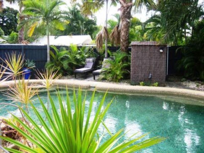 24 Lae Street, Trinity Beach QLD 4879