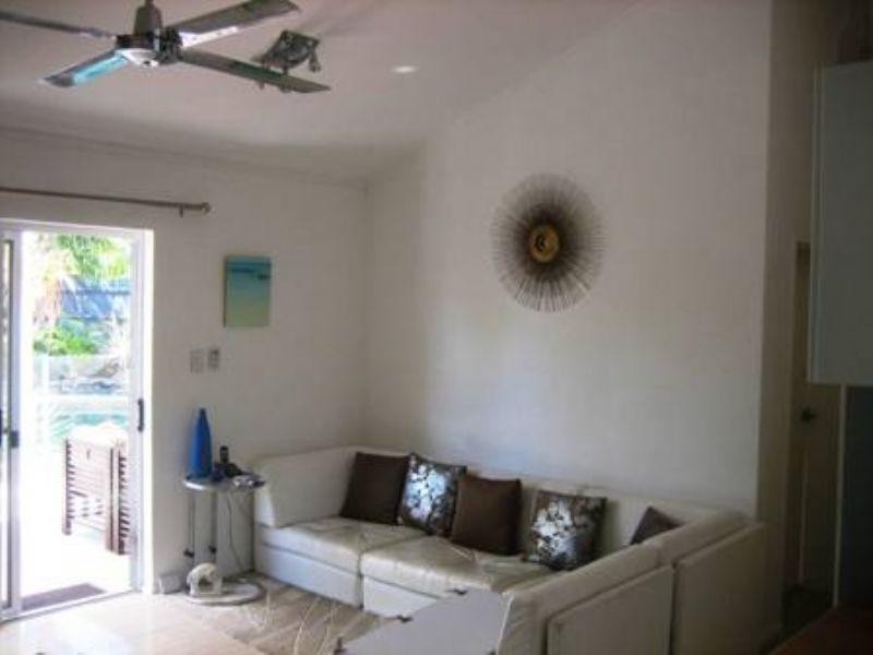 24 Lae Street, Trinity Beach QLD 4879