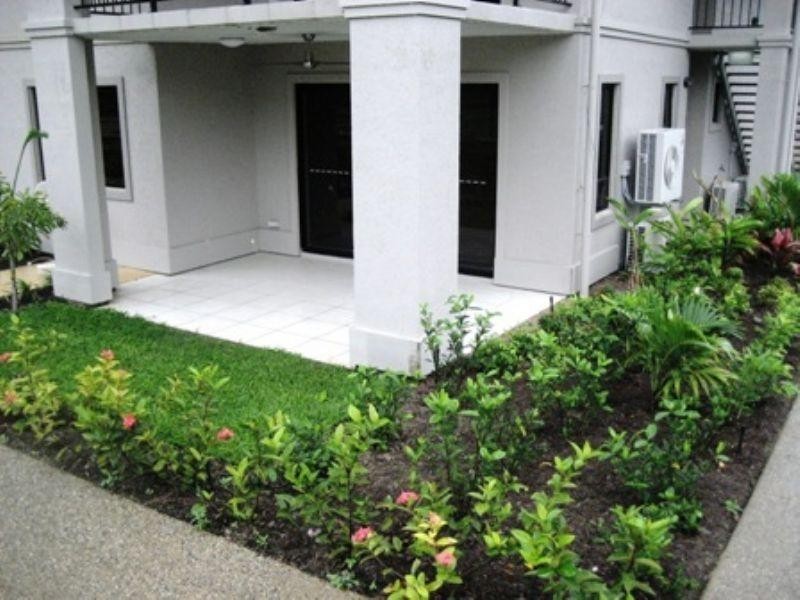 37/1 Robson Street, Mooroobool QLD 4870