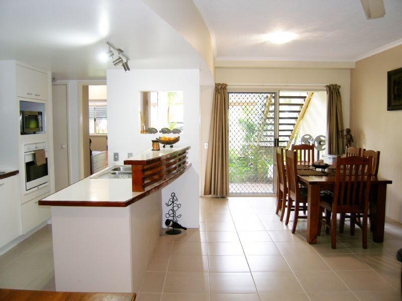 Trinity Beach QLD 4879