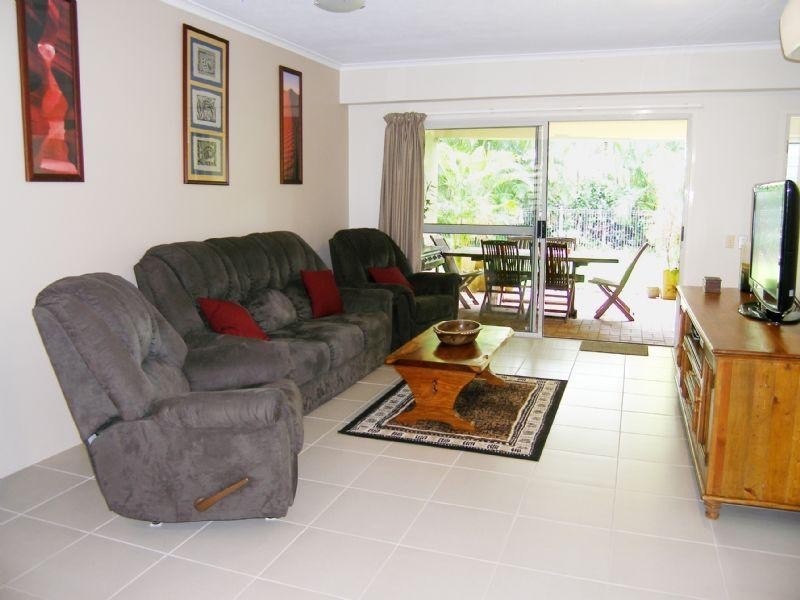 Trinity Beach QLD 4879