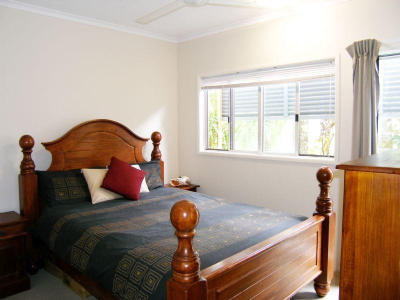 Trinity Beach QLD 4879