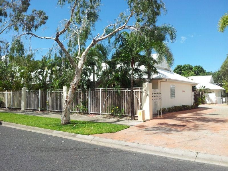 3/26 Oliva Street, Palm Cove QLD 4879