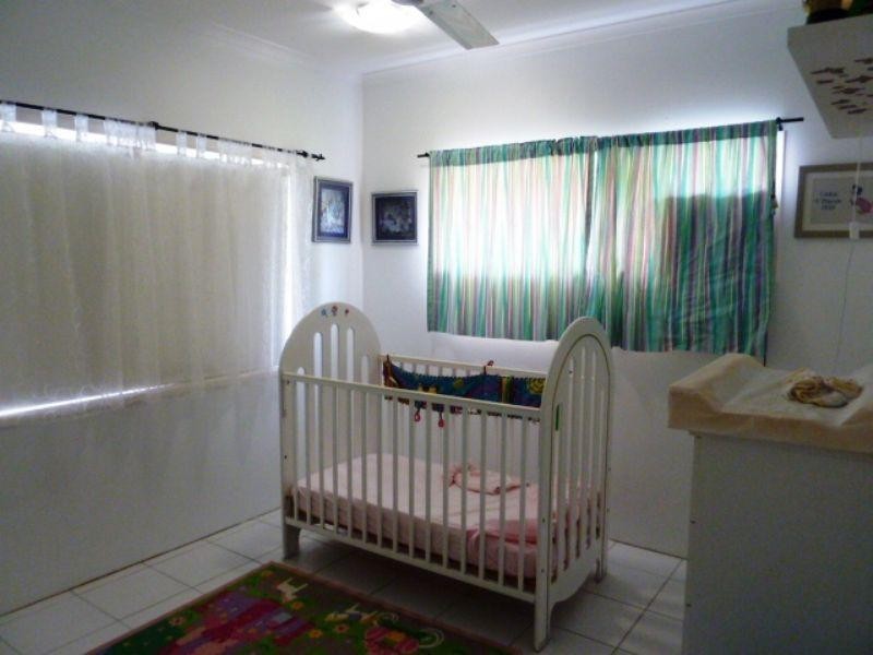 2 Queenscliff Close, Kewarra Beach QLD 4879