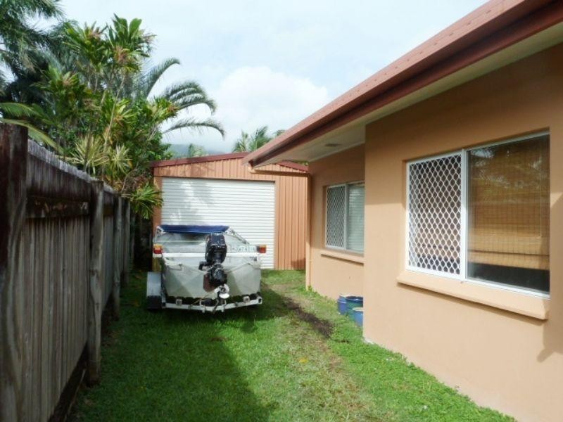 2 Queenscliff Close, Kewarra Beach QLD 4879