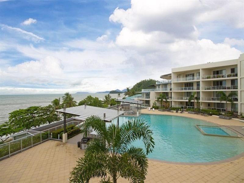 304/93 Vasey Esplanade, Trinity Beach QLD 4879