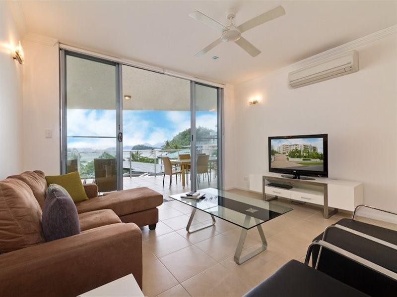304/93 Vasey Esplanade, Trinity Beach QLD 4879