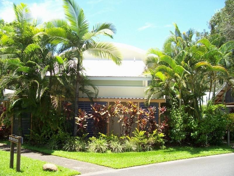 105/2 Keem Street, Trinity Beach QLD 4879