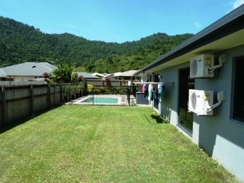 7 McBride Street, Redlynch QLD 4870