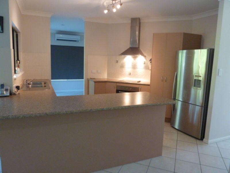 19 Mia Close, Kewarra Beach QLD 4879