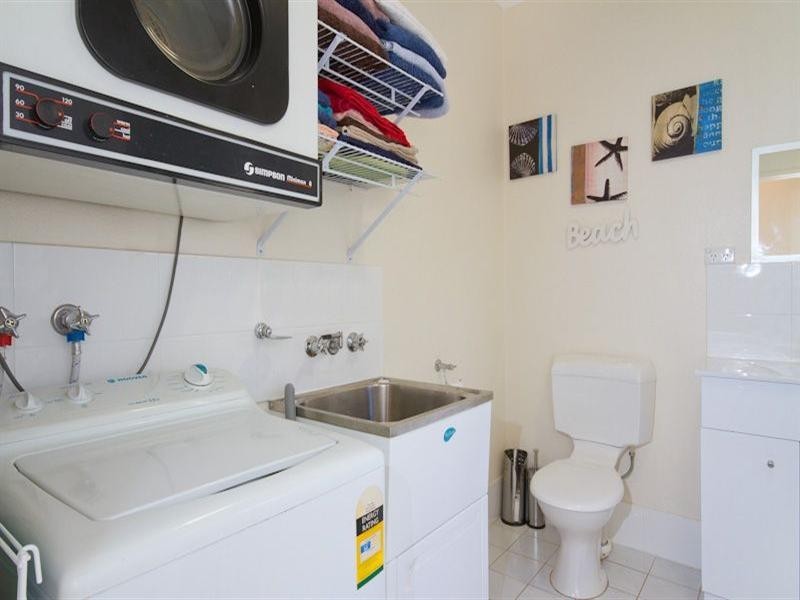 35/21 Poinciana Street, Holloways Beach QLD 4878