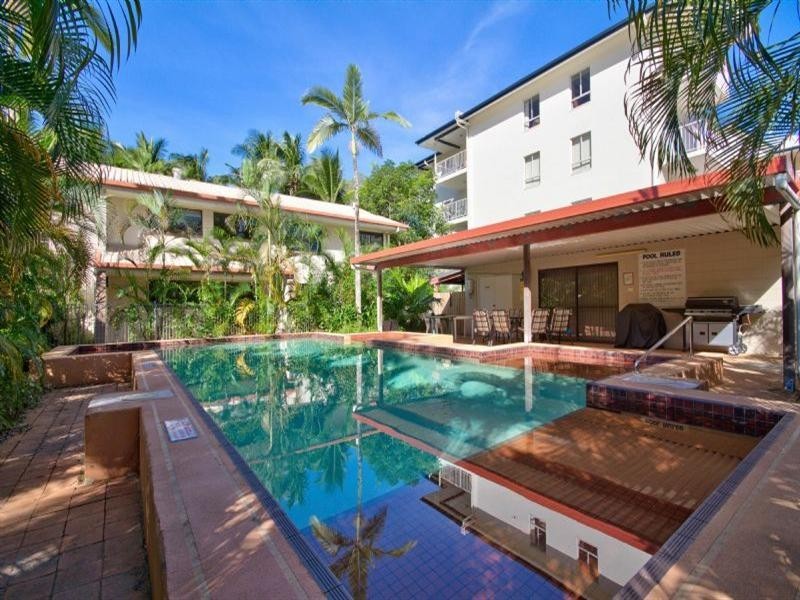 Yorkeys Knob QLD 4878