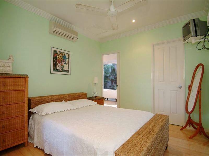 51 Crowsnest Terrace, Trinity Beach QLD 4879