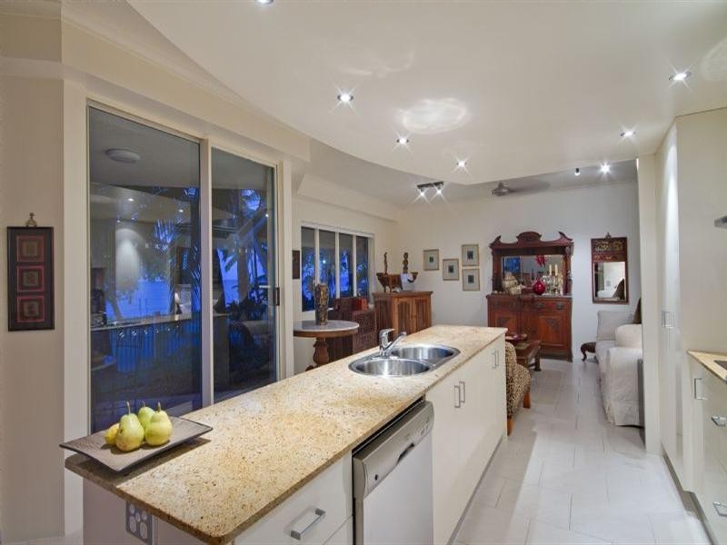 Trinity Beach QLD 4879